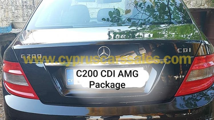 Mercedes C-Class 2.1L CDI BlueEFFICIENCY AMG Package