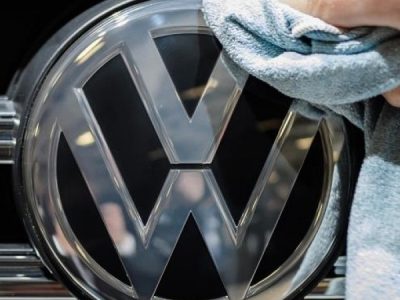 Ακυρώνει τη μεγάλη επένδυση στην Τουρκία η Volkswagen