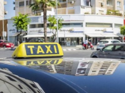 Από την 1η Μαρτίου εφαρμόζονται τα νέα κόμιστρα των ταξί προς τα αεροδρόμια
