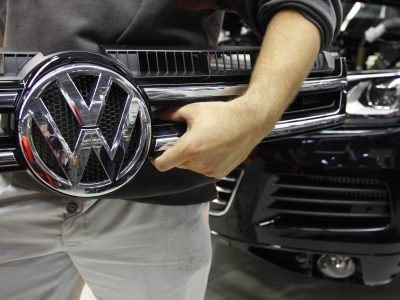 Η Ε.Ε καλεί την Volkswagen να αποζημιώσει όλους τους Ευρωπαίους καταναλωτές λόγω Dieselgate