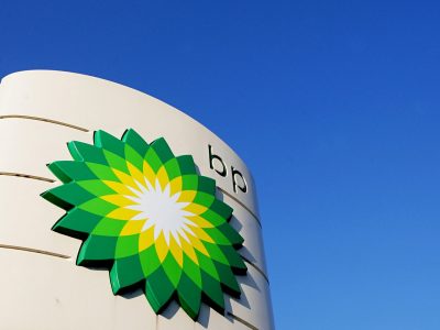 Βρετανία: Η BP λέει πως τα καύσιμα έχουν εξαντληθεί σε περίπου το 1/3 των πρατηρίων της