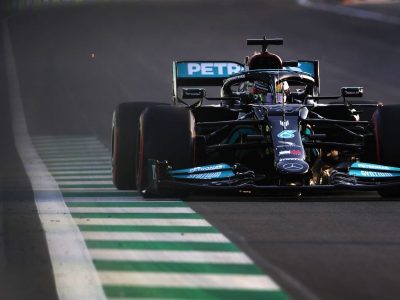 Αποστολή GP Σ. Αραβίας: Στην Pole ο Hamilton, στον τοίχο ο Verstappen