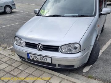 Car VW Golf