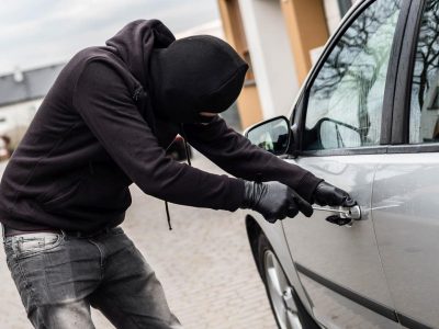 Πώς με 10 ευρώ μπορείς να σώσεις το αυτοκίνητό σου από κλοπή