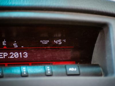Γιατί το θερμόμετρο στο αυτοκίνητο δείχνει λάθος θερμοκρασία -Ο άγνωστος λόγος