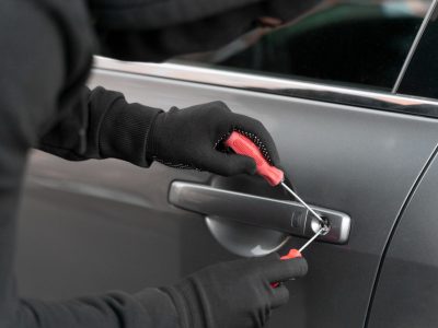 Κλοπές αυτοκινήτων Πέντε απλά μέτρα προστασίας που μπορούν οι ιδιοκτήτες και οδηγοί να λαμβάνουν