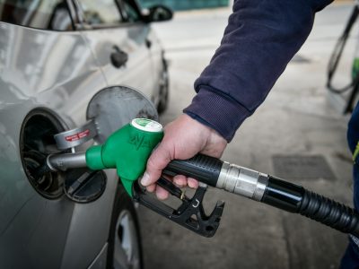 Εκτροχιάστηκαν τα καύσιμα – Απανωτές ανατιμήσεις που θα συνεχίσουν