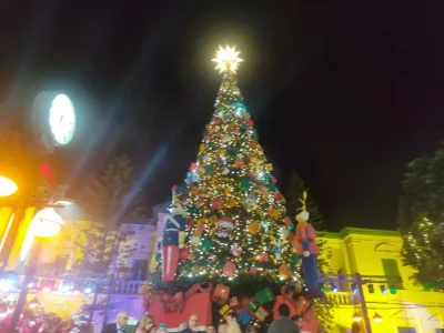 Φωταγώγηση χριστουγεννιάτικου δέντρου στη Λεμεσό (εικόνες-βιντεο)