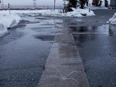 Αυτός είναι ο δρόμος που λιώνει μόνος του το χιόνι -Ποια νέα τεχνολογία χρησιμοποιεί (VID-PICS)