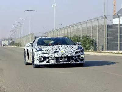 Δείτε -και ακούστε- τη νέα Lamborghini (+ video)