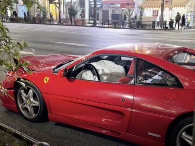 VIDEO: Ferrari τράκαρε με Maybach -Ένα από ακριβότερα ατυχήματα της ιστορίας