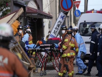 Στους 92 αυξήθηκαν οι νεκροί του σεισμού στην Ιαπωνία, 242 οι αγνοούμενοι