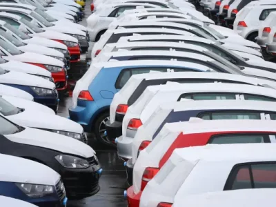 Οι κερδισμένοι και οι χαμένοι της ελληνικής αγοράς αυτοκινήτου το 2023
