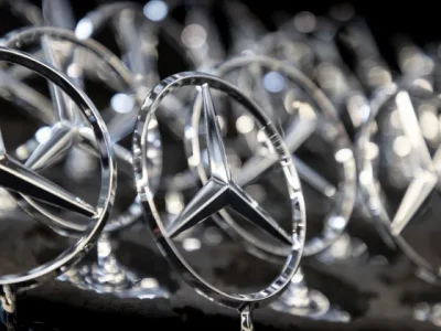 Η Mercedes ανακαλεί 79.676 αυτοκίνητά της