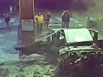 Αυτοκίνητο γεμάτο με κοκαΐνη εκρήγνυται (video)