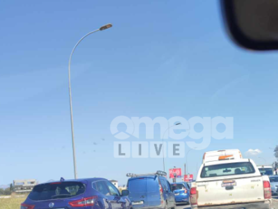 ΕΙΚΟΝΕΣ: Κυκλοφοριακό κομφούζιο λόγω τροχαίου στην είσοδο της Λευκωσίας – Η ανακοίνωση της Αστυνομίας